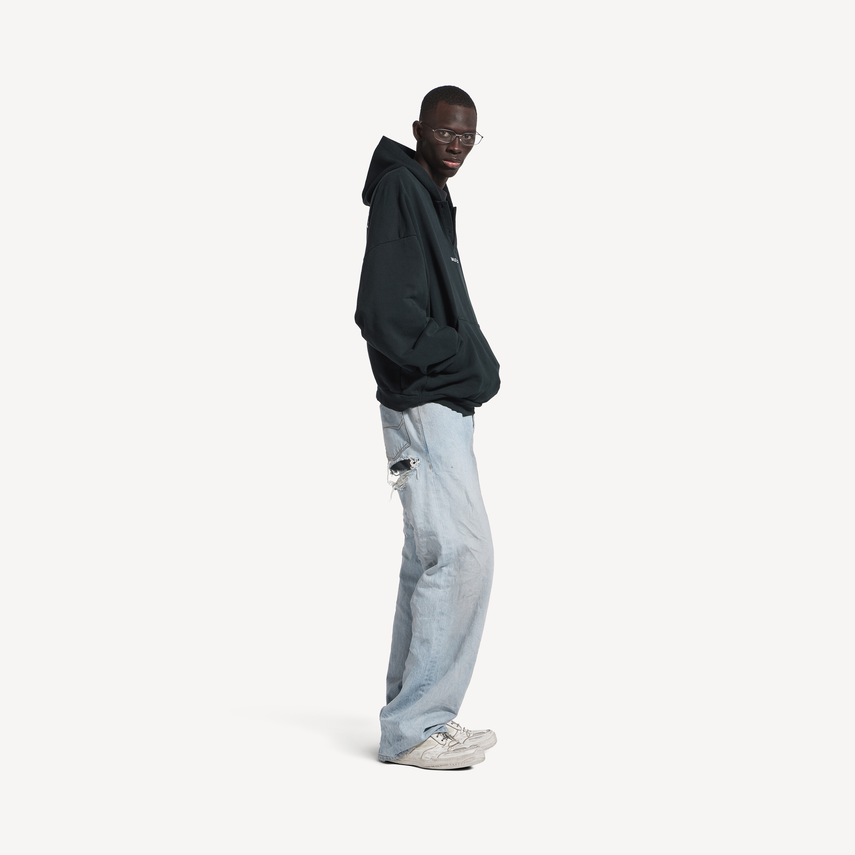 Мужское худи balenciaga back polo в выцветшем черно-белом цвете BALENCIAGA, белый/выцветший черный — фото 2