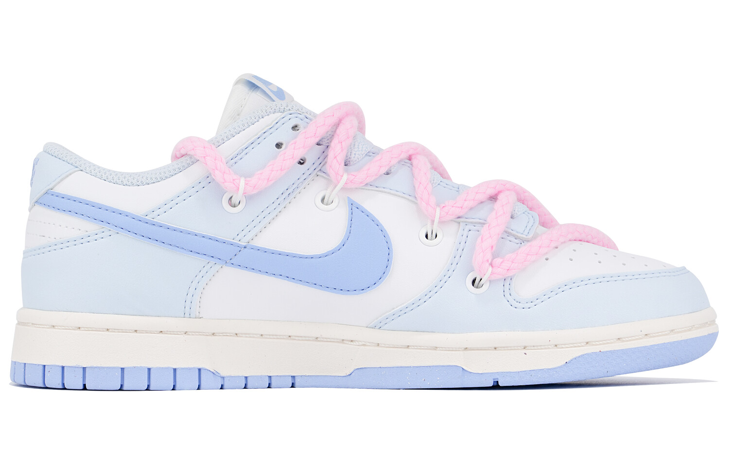 

Женские кроссовки для скейтбординга Nike Dunk, White