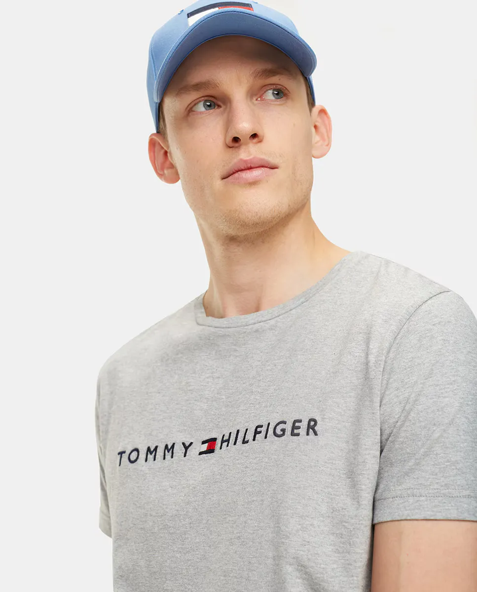 Серая мужская футболка с коротким рукавом Tommy Hilfiger, серый — фото 3