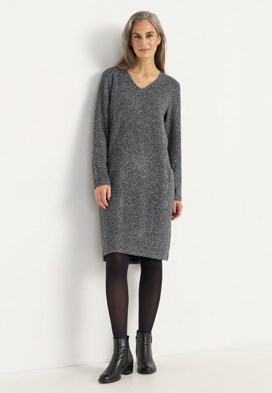 

Платье Cellbes of Sweden Jumper dress, Grey Melange/Grey