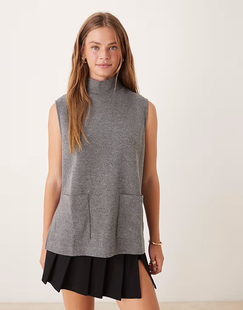 

Супермягкая майка свободного кроя с высоким воротом, цвет «угольный меланж» Asos Design