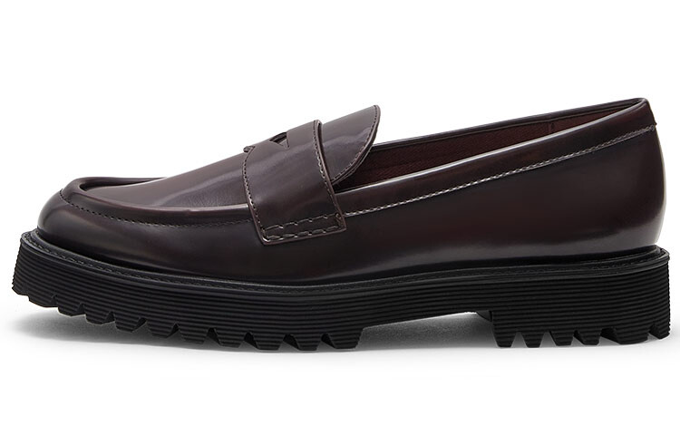 Лоферы женские с низким верхом бордового цвета Charles&Keith