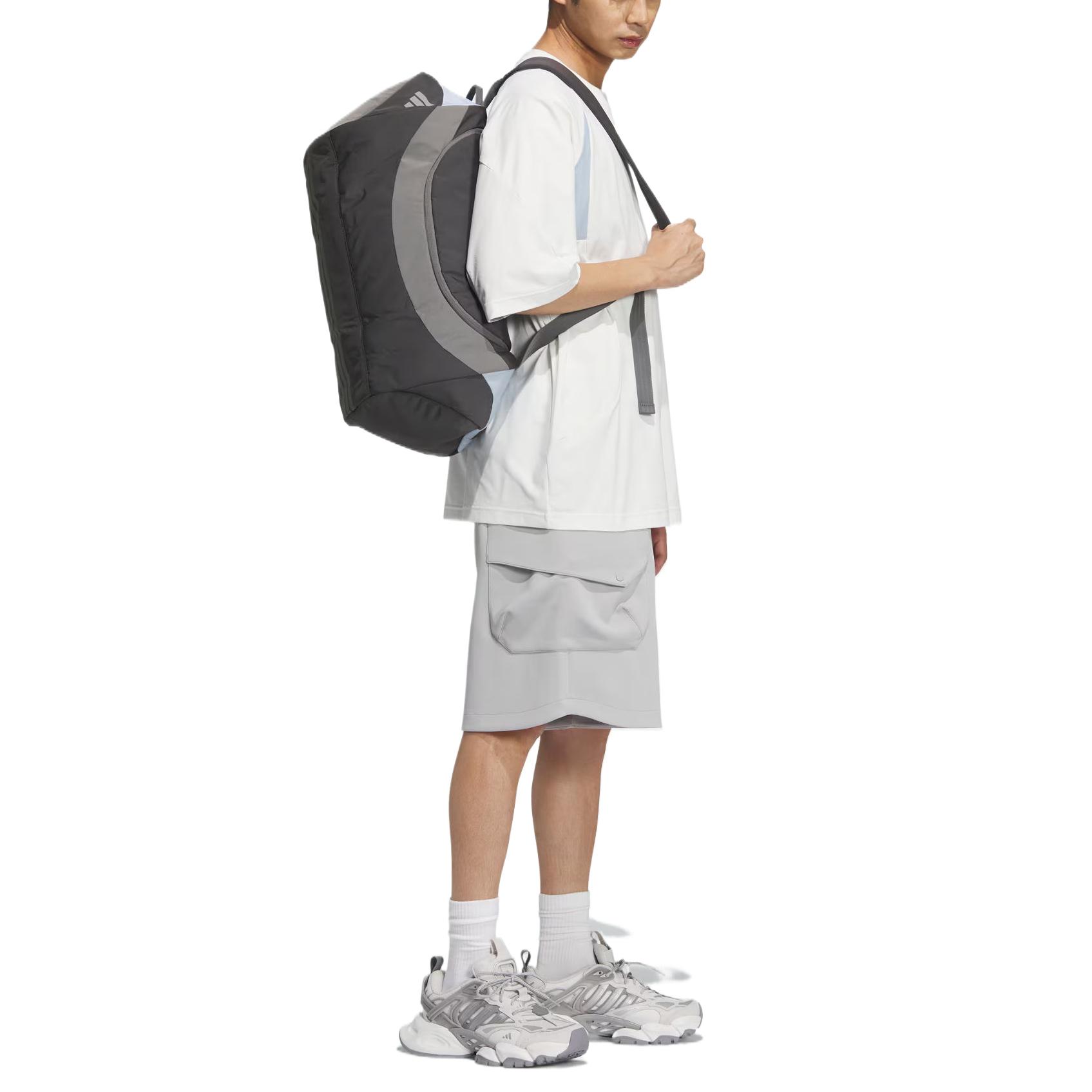 Футуристичные джоггеры-шорты Casual Unisex Light Gray Adidas, светло-серый — фото 4
