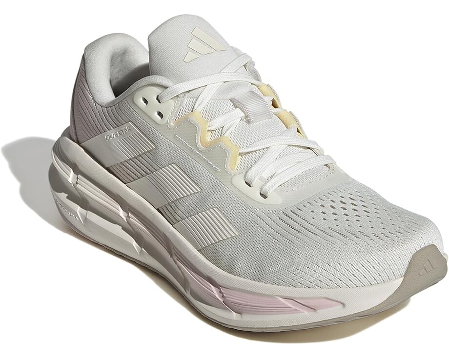 

Кроссовки adidas Questar 3 Running Shoes, цвет Off White/Chalk White/Putty Mauve