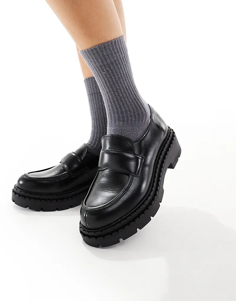 Массивные лоферы Schuh Lawson из черной кожи