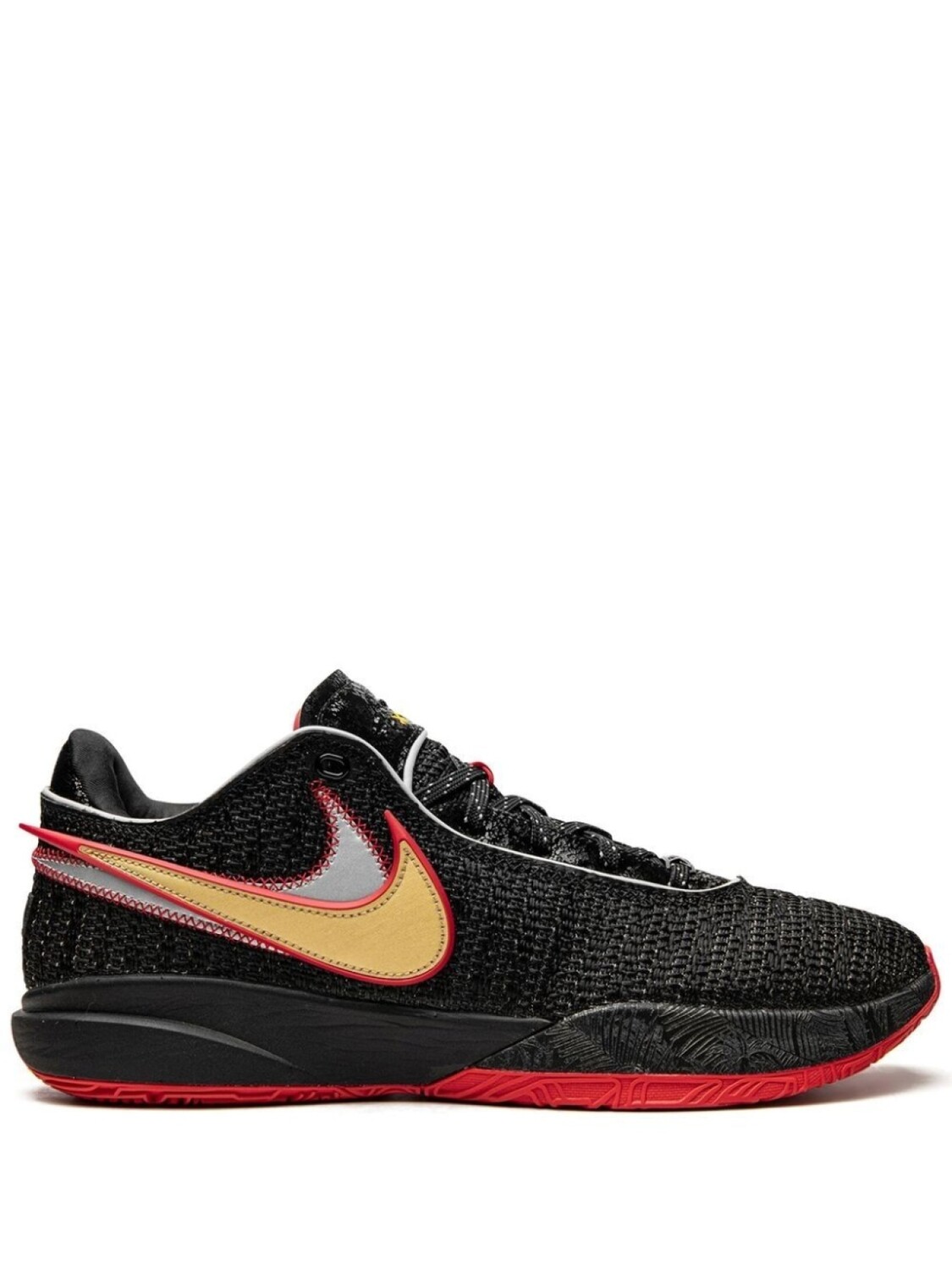 

Nike кроссовки LeBron 20, черный