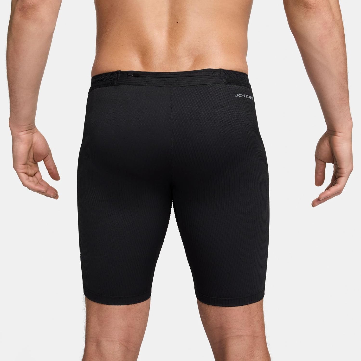 Мужские беговые тайтсы Nike AeroSwift Dri-FIT ADV длиной 1/2 (черный/белый, FN3369-011), Black/Summit White — фото 4