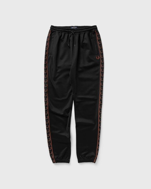 

Спортивный костюм Fred Perry Contrast Tape Track Pant, цвет black/whiskybrwn