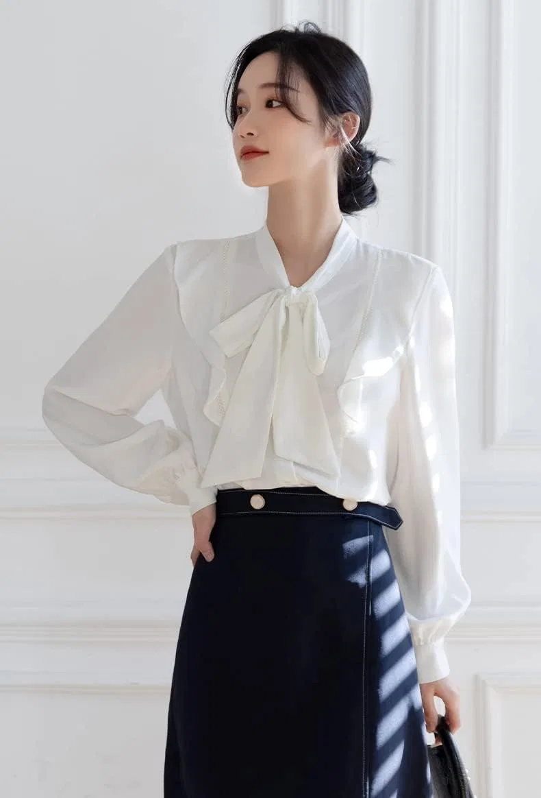 Блуза с воротником-стойкой и рюшами Bowtie Blouse, белый — фото 2