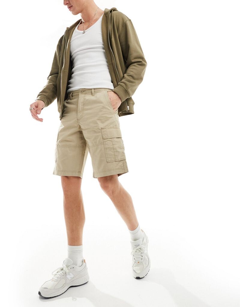 

Бежевые шорты карго Jack & Jones