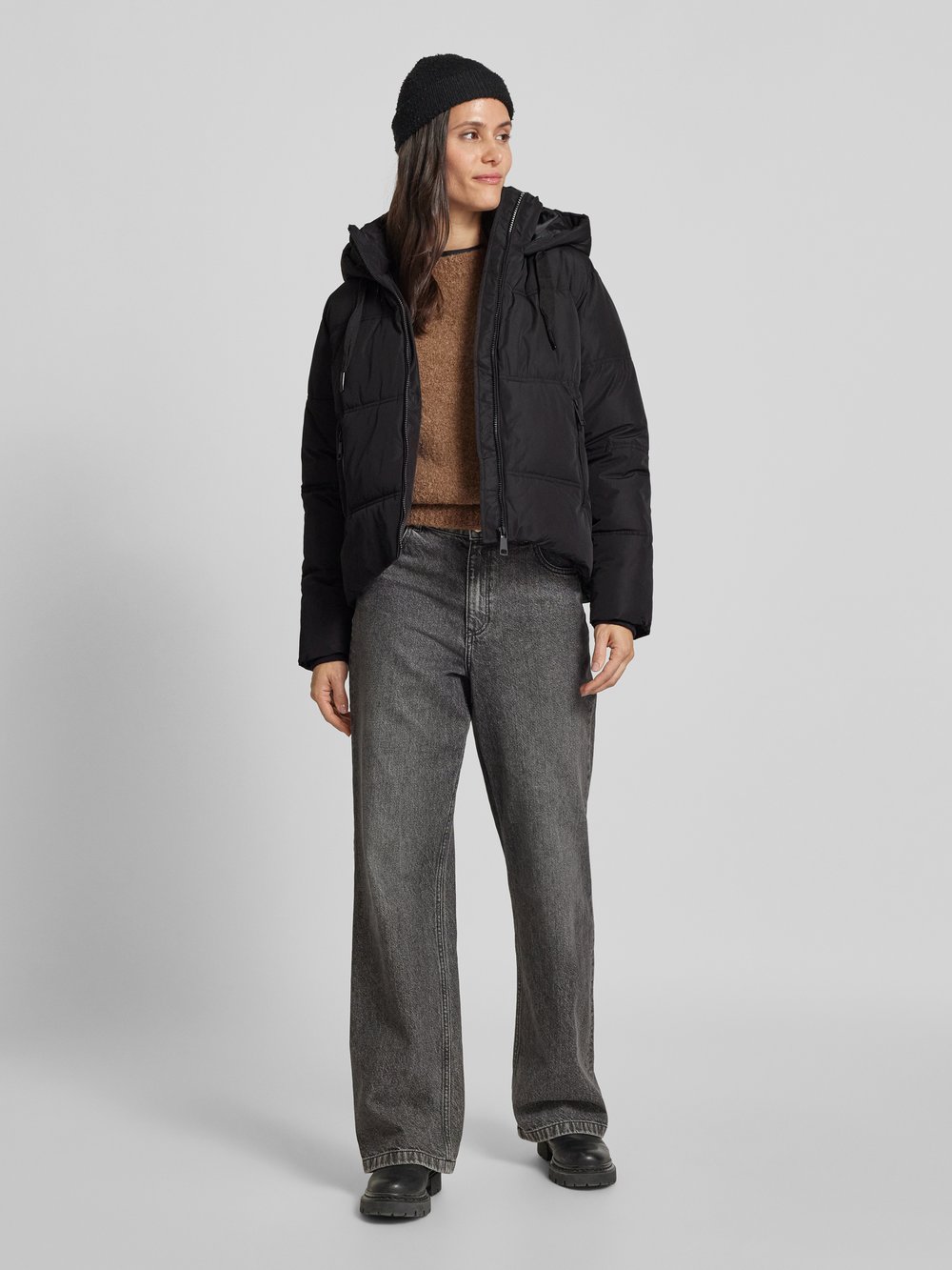 

Куртка с капюшоном модель «СОФИ» Vero Moda, черный