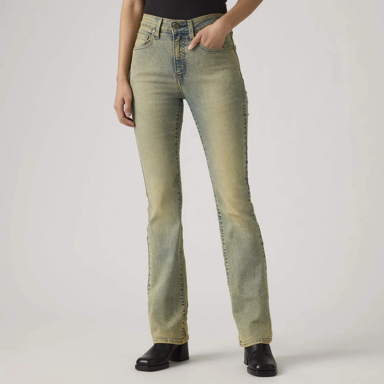 Женские джинсы 725 с высокой посадкой и расклешенными штанинами Levi's, Medium Wash — фото 2