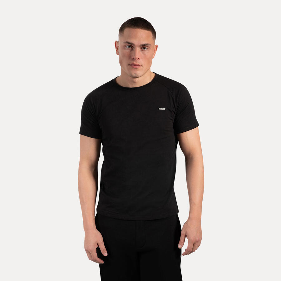 

SMILODOX Мужская футболка Thilo Black