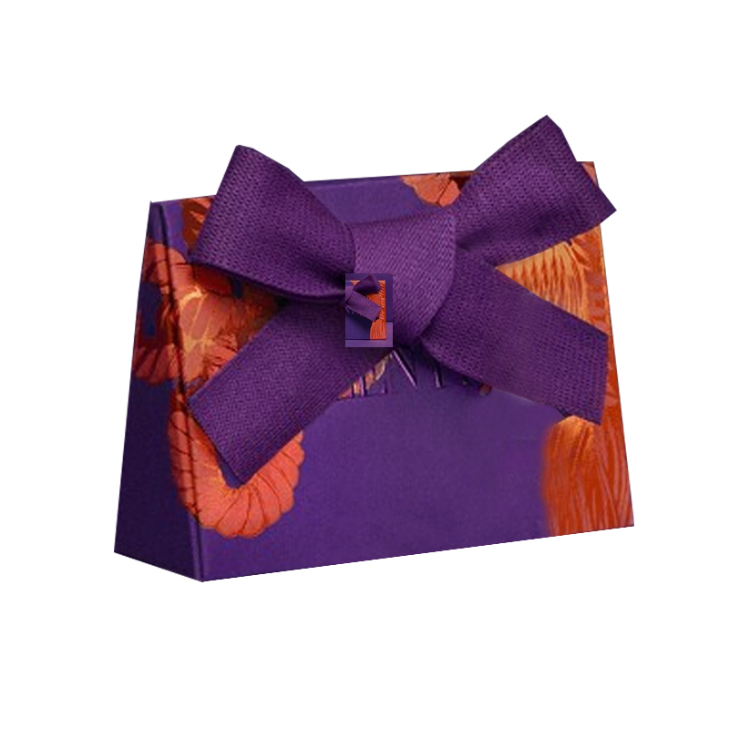 Valentino Ограниченная серия Wild Purple помада-стик матовая легко растушевывается 2,3 г — фото 4