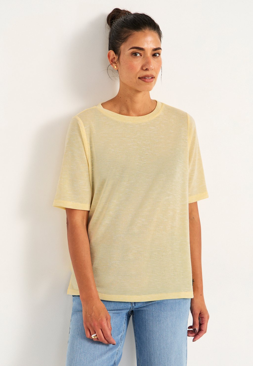 

Базовая футболка SHORT SLEEVED Cellbes of Sweden, желтый