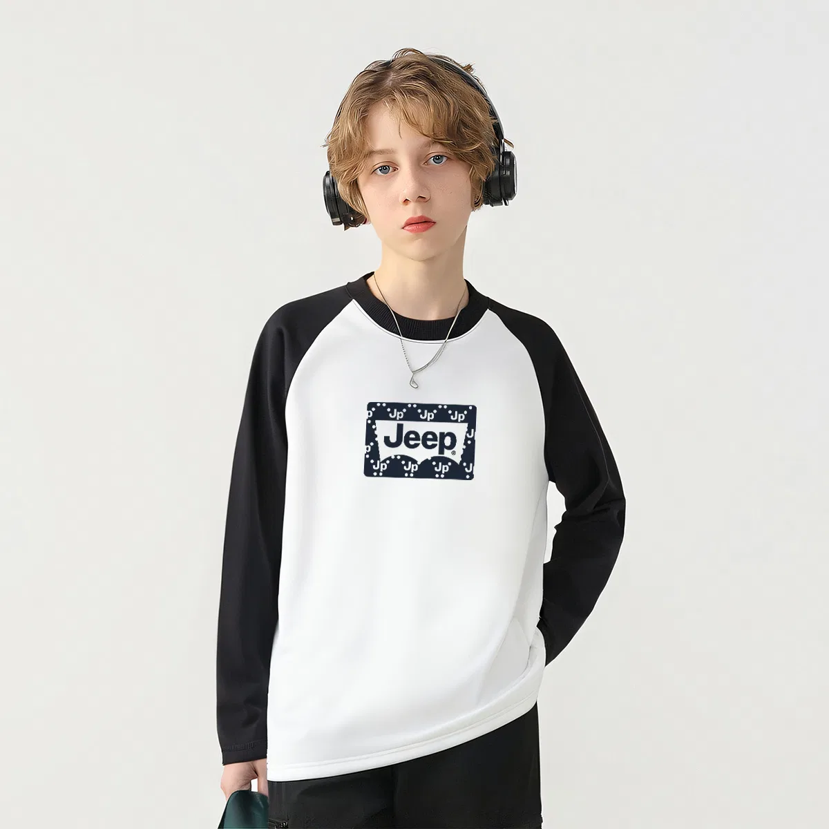 Свитшот детский Grade School с круглым вырезом Moderate Jeep, Black White — фото 4