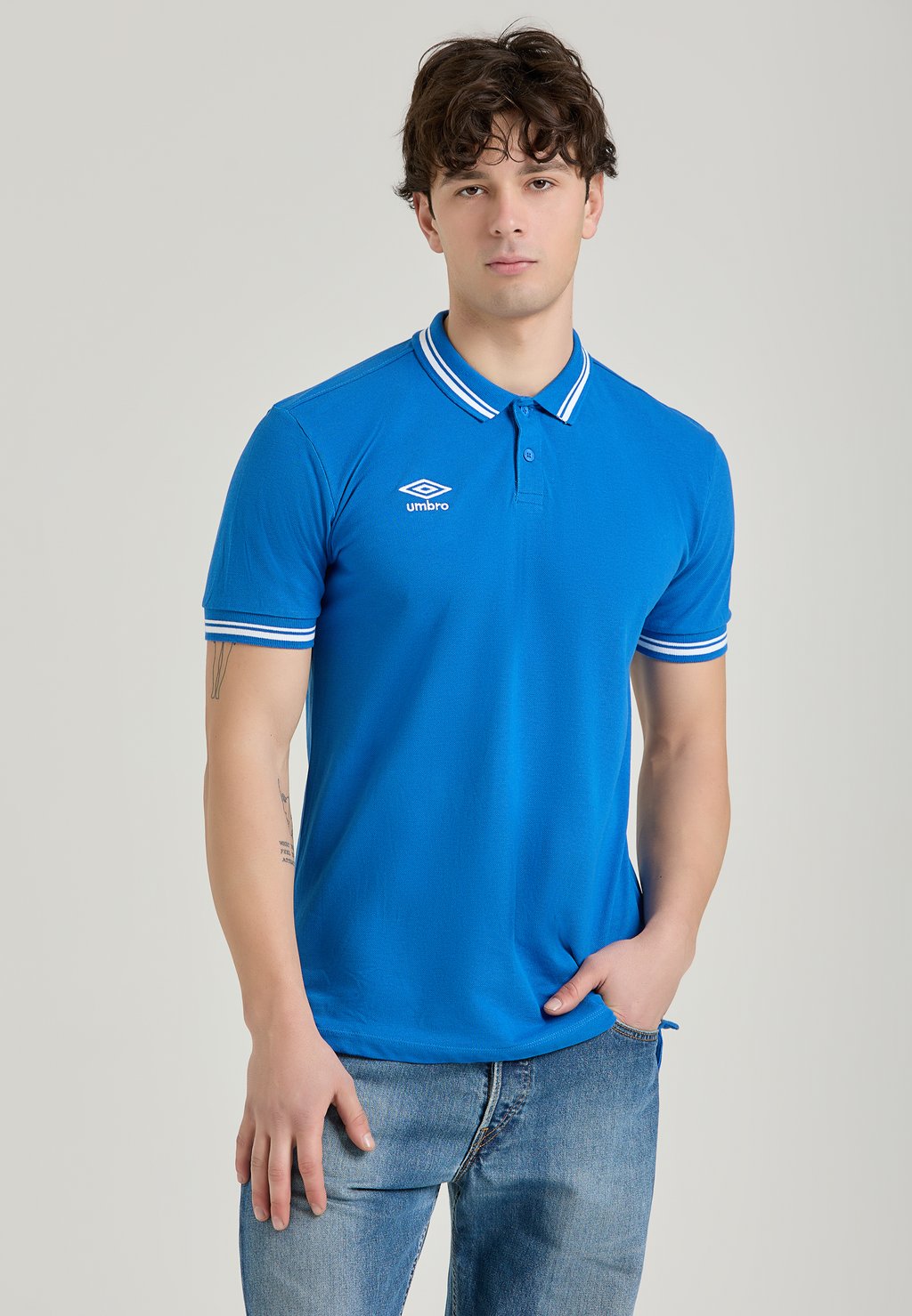 

Поло Umbro, цвет Royal Blue White