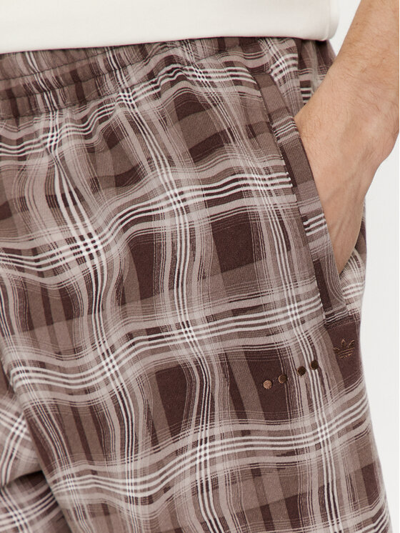 Спортивные шорты regular fit Reveal Allover Print HM4949 Adidas, коричневый — фото 4