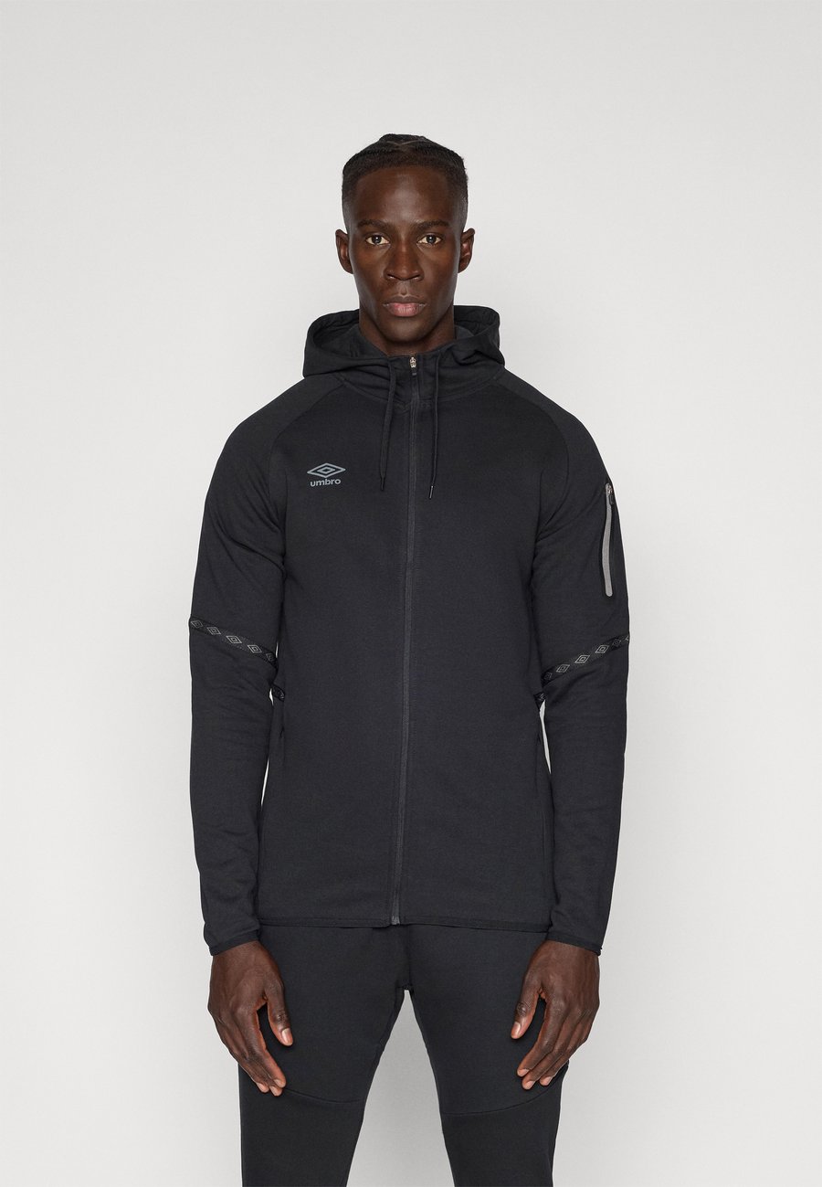 

Толстовка Umbro TERRACE FULL ZIP HOODIE, Black