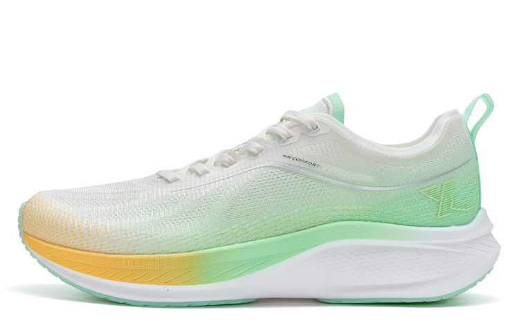 

Беговые кроссовки мужские низкие Sail White/Neon Light Turquoise XTEP