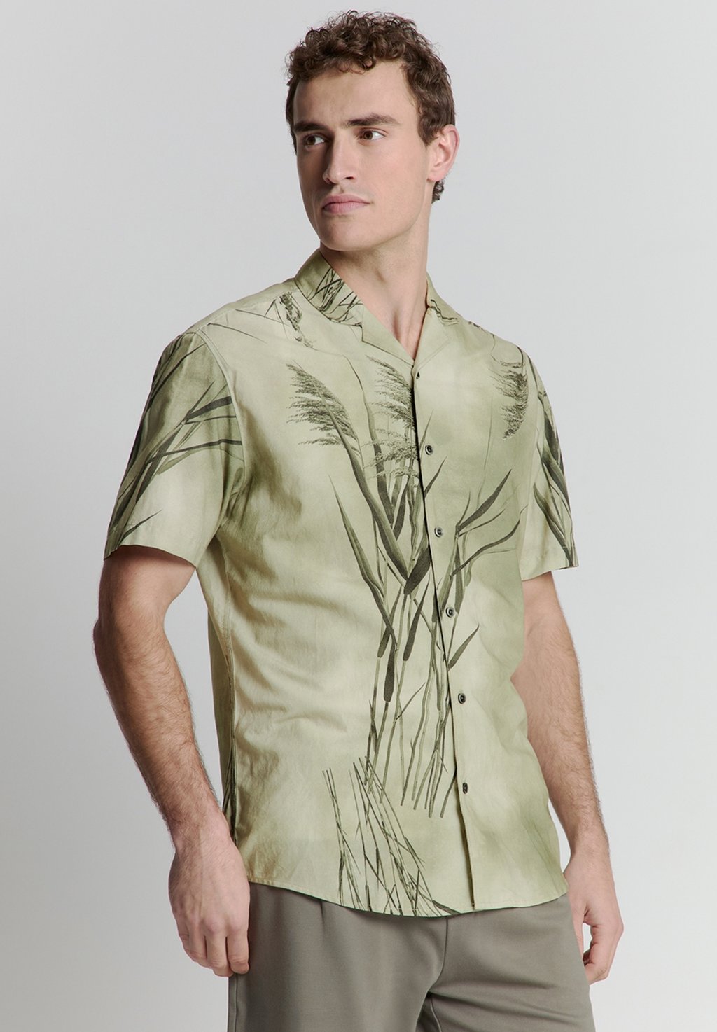 

Рубашка PRINTED NO EXCESS, светло-зеленый