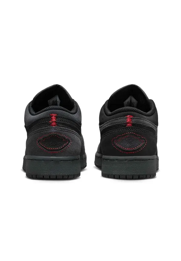 Кроссовки Craft Jordan, dk smoke grey/black/varsity red, тёмно-серый дымчатый/чёрный/красный университетский — фото 4