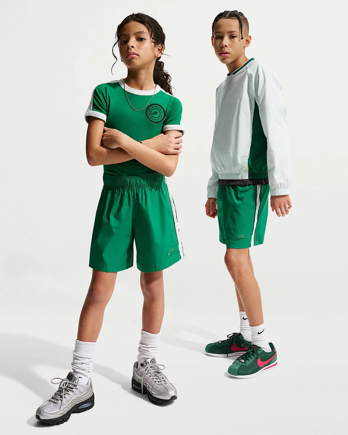 Детские шорты Nike Sportswear Woven, Malachite/White/Black/Malachite
