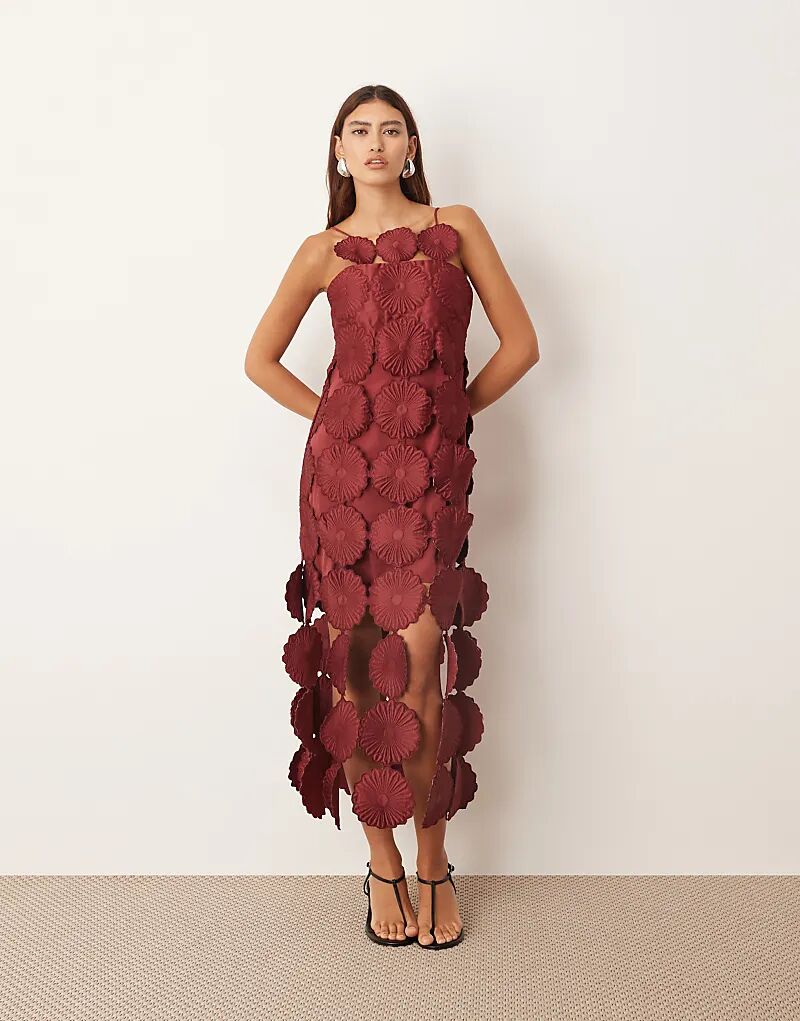 

Платье миди ARRANGE с цветочным принтом и бахромой по низу в бордовом цвете