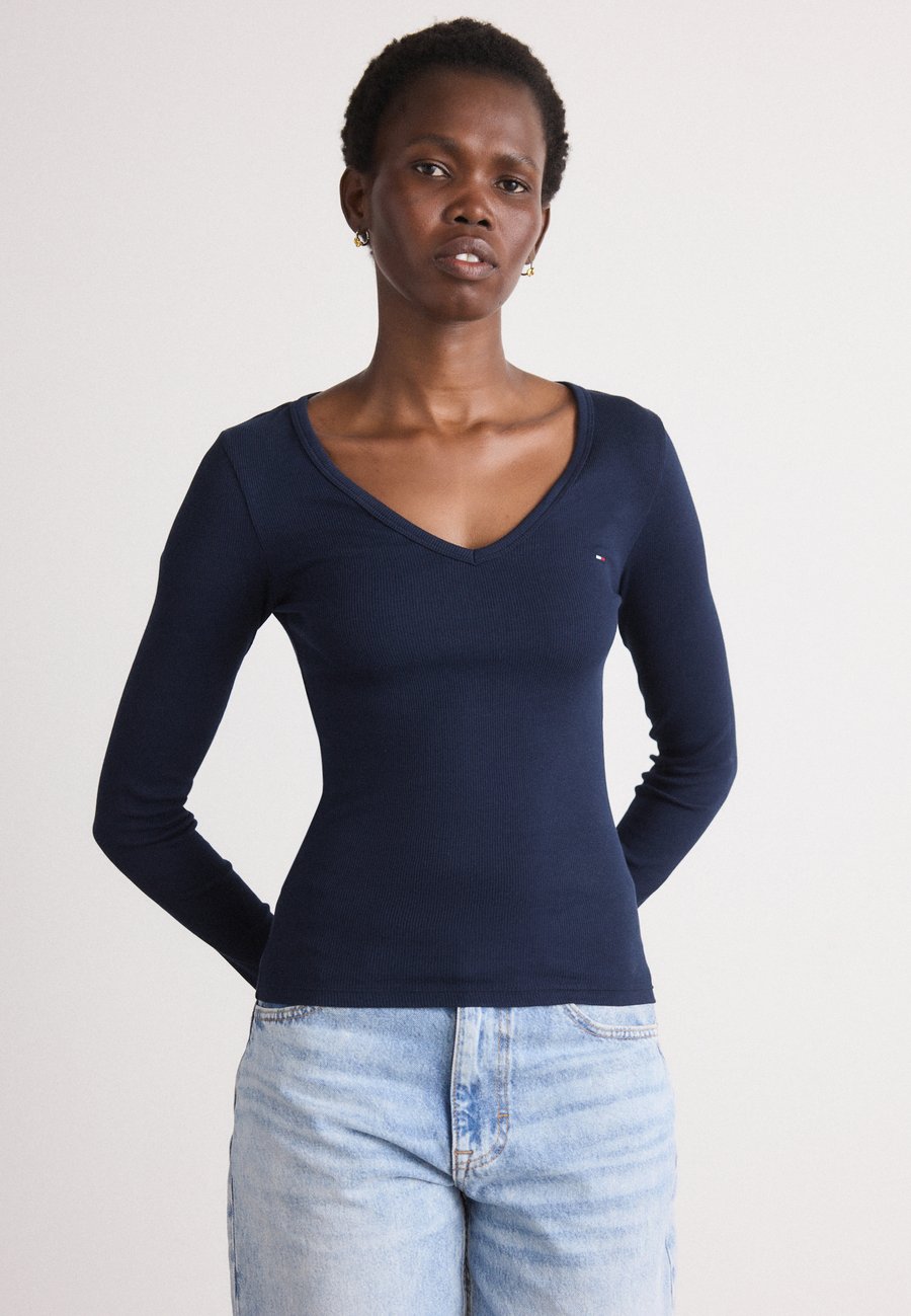 

Топ Tommy Jeans SLIM ESSENTIAL, Dark Night Navy/Dark Blue