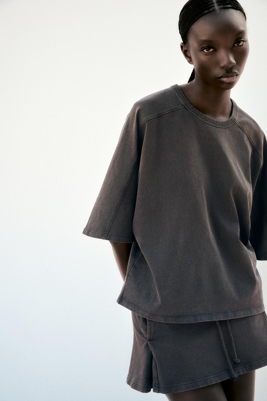 

Футболка из плотного хлопка с эффектом стирки ZARA, коричневый