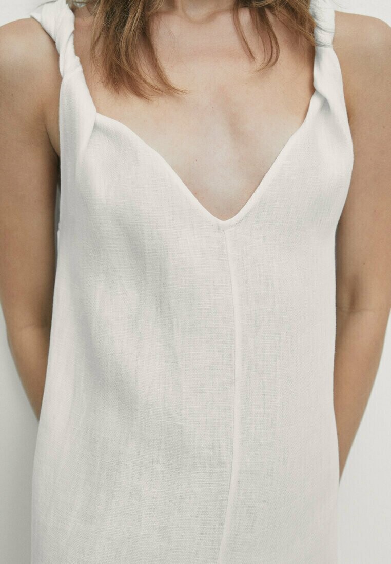 

Повседневное платье WITH BACK DETAIL Massimo Dutti, белый
