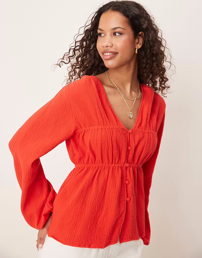 

Длинный топ ASOS DESIGN с пуговицами спереди, красный