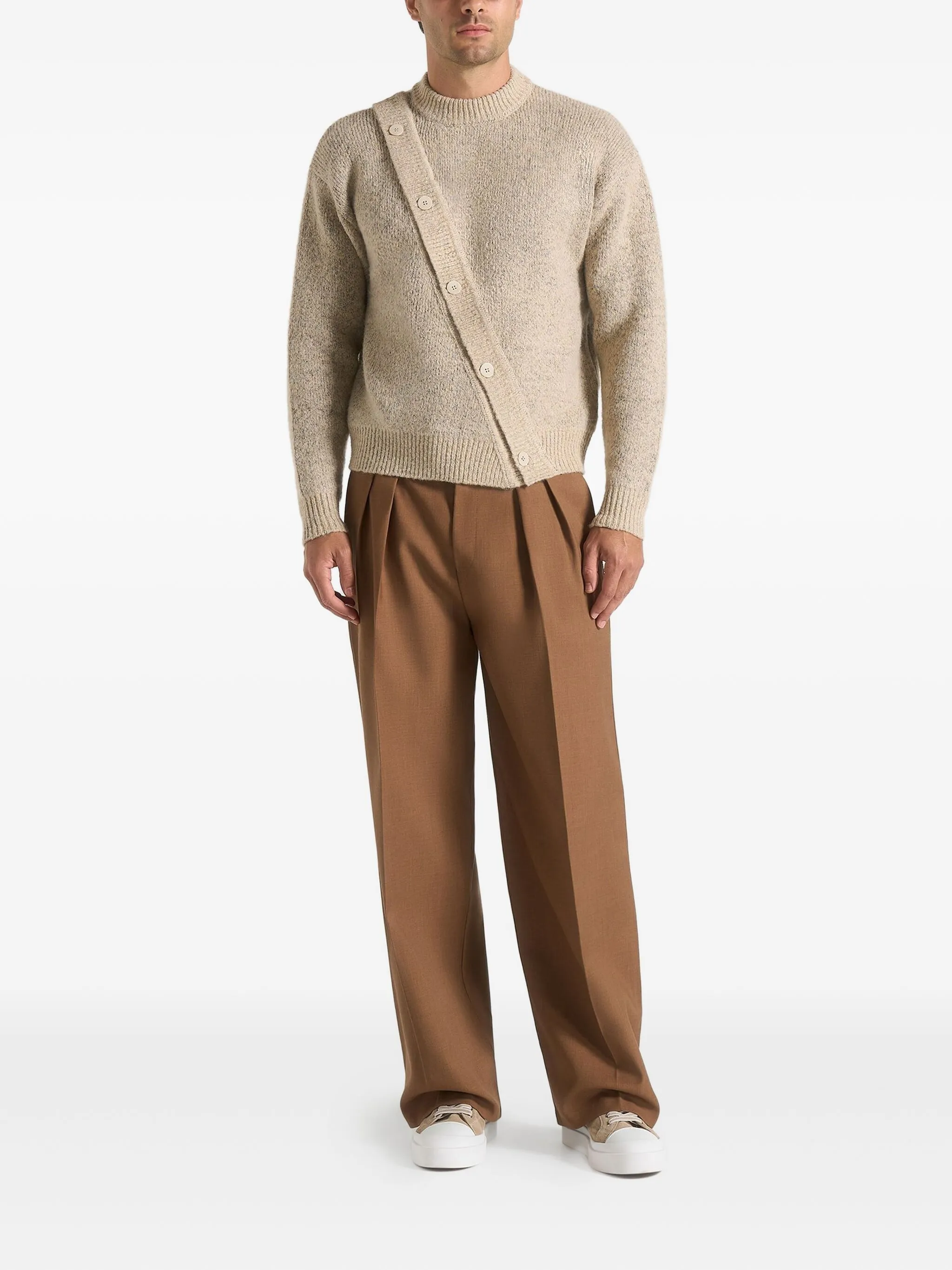 

Свитер Theo асимметричного кроя Manière De Voir, бежевый