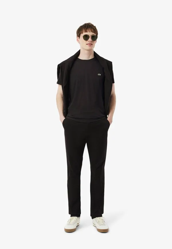 Футболка Lacoste Mottled темно-коричневый La, однотонная, коричневый — фото 2