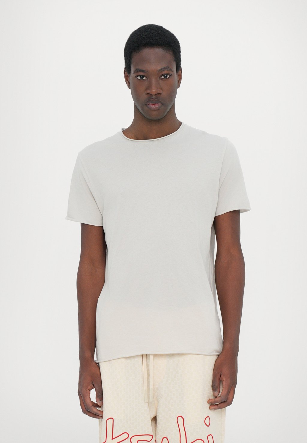 

Базовая футболка Filippa K, серый