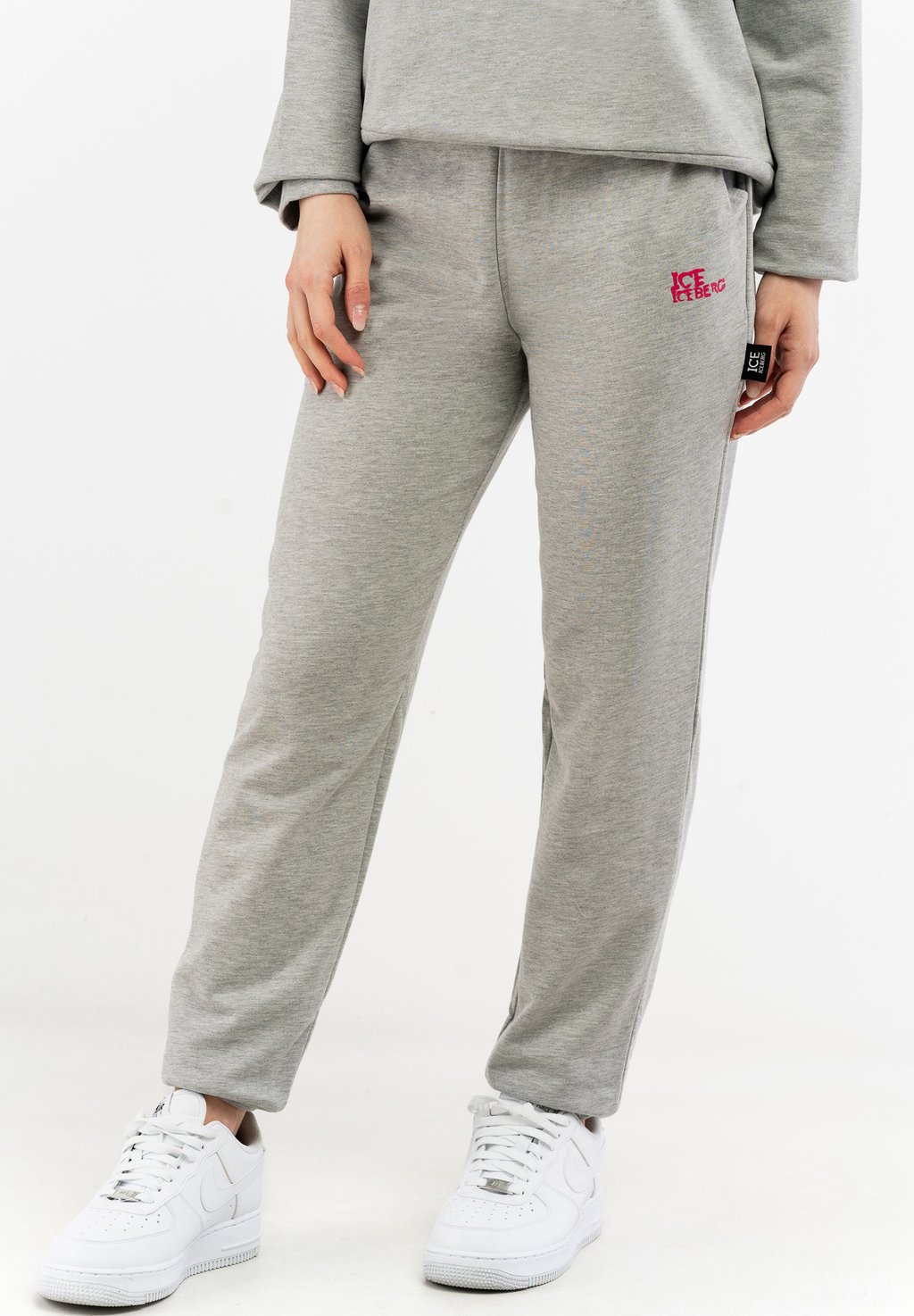 

Спортивные штаны STRAIGHT CUT WITH BACK LOGO ICE ICEBERG, светло-серый