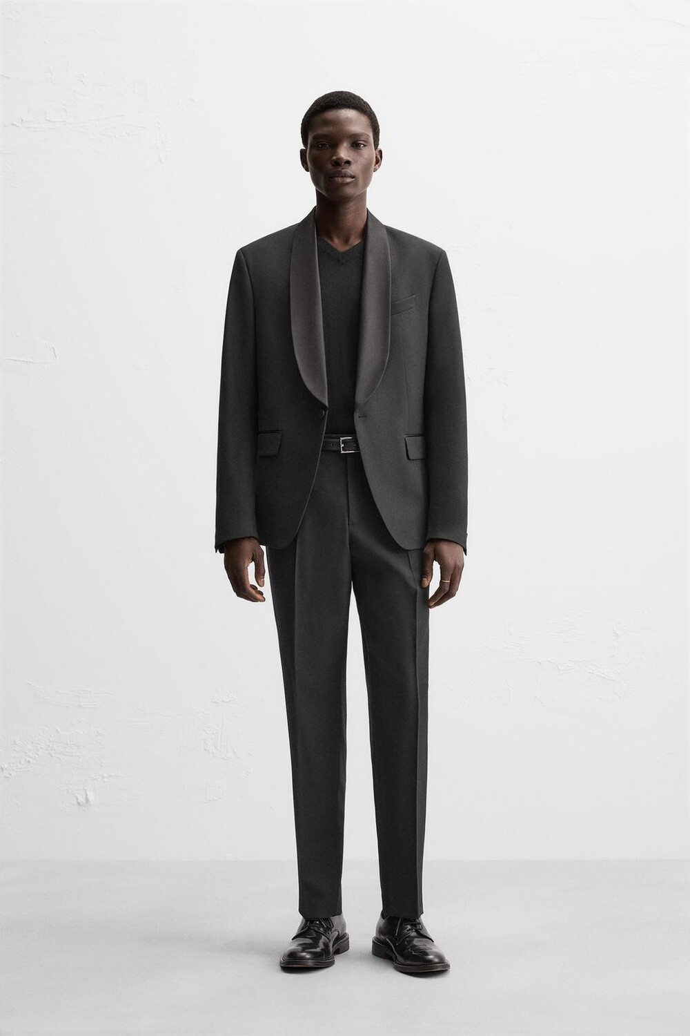 

Костюм смокинг брюки ZARA, черный