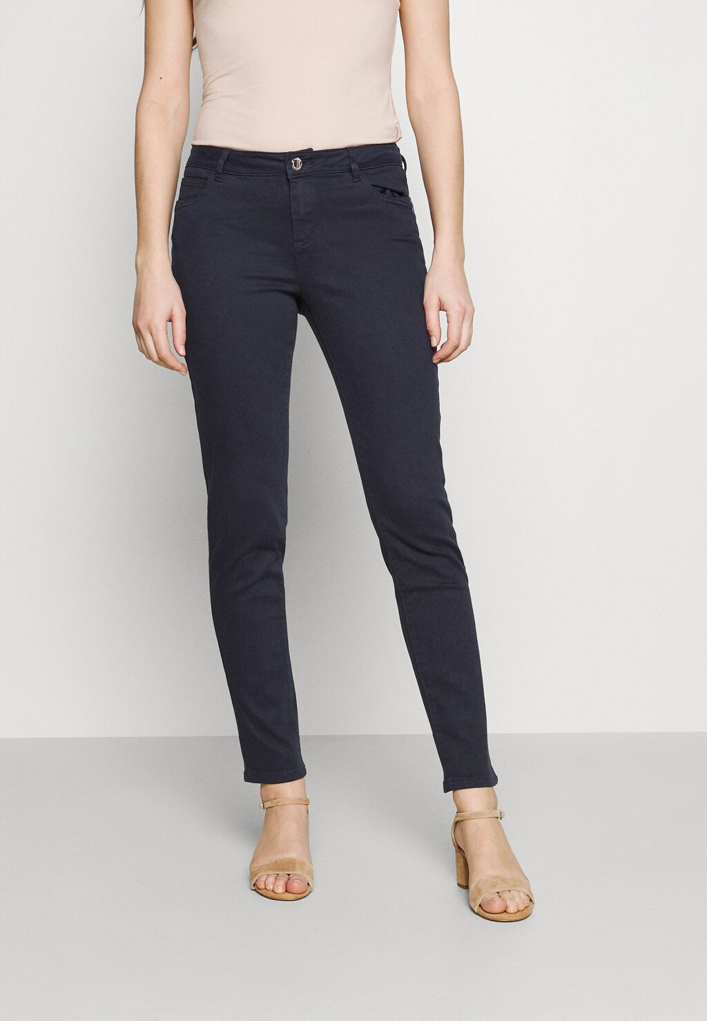 

Джинсы Skinny Fit Morgan