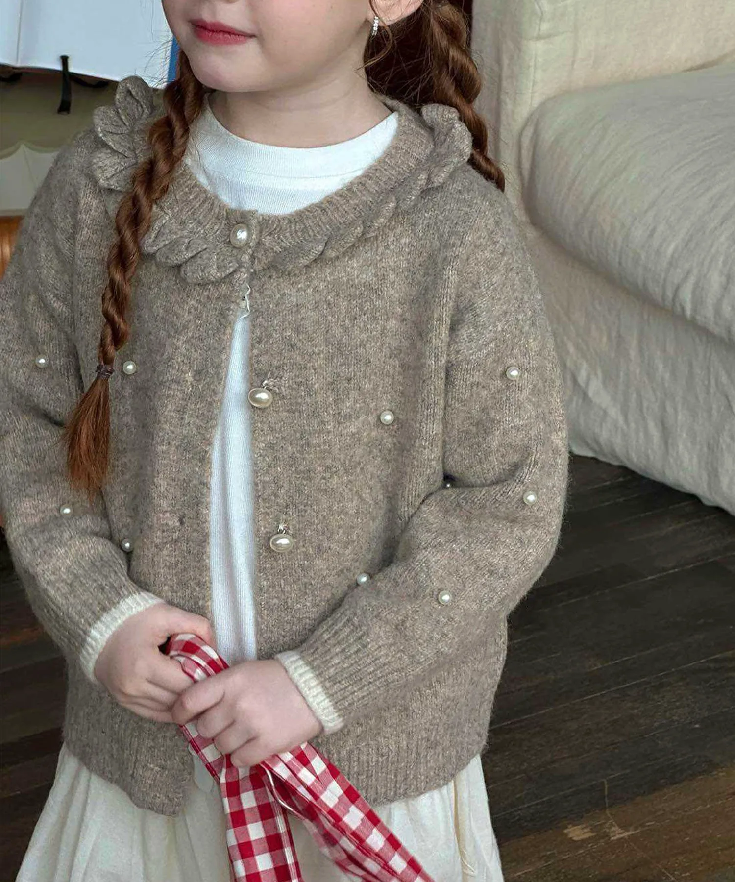 Вязаный кардиган с жемчужной отделкой Aimoha Kids, beige