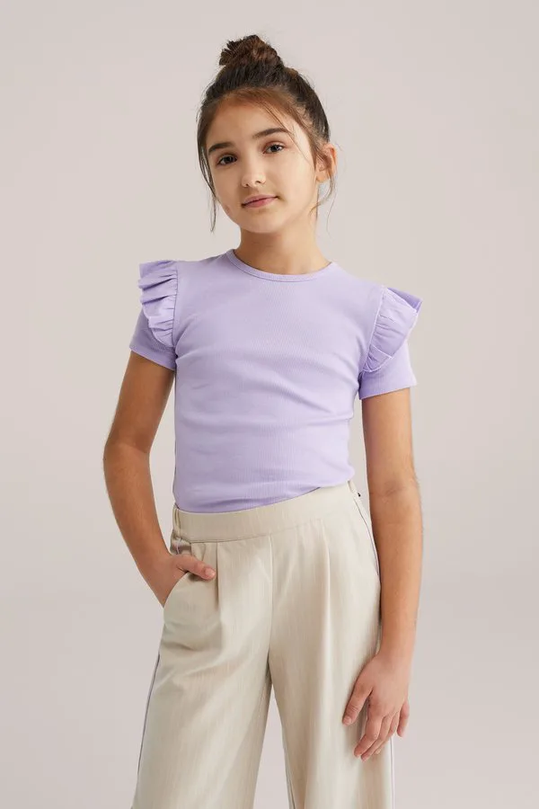Простая футболка We Fashion, Unknown