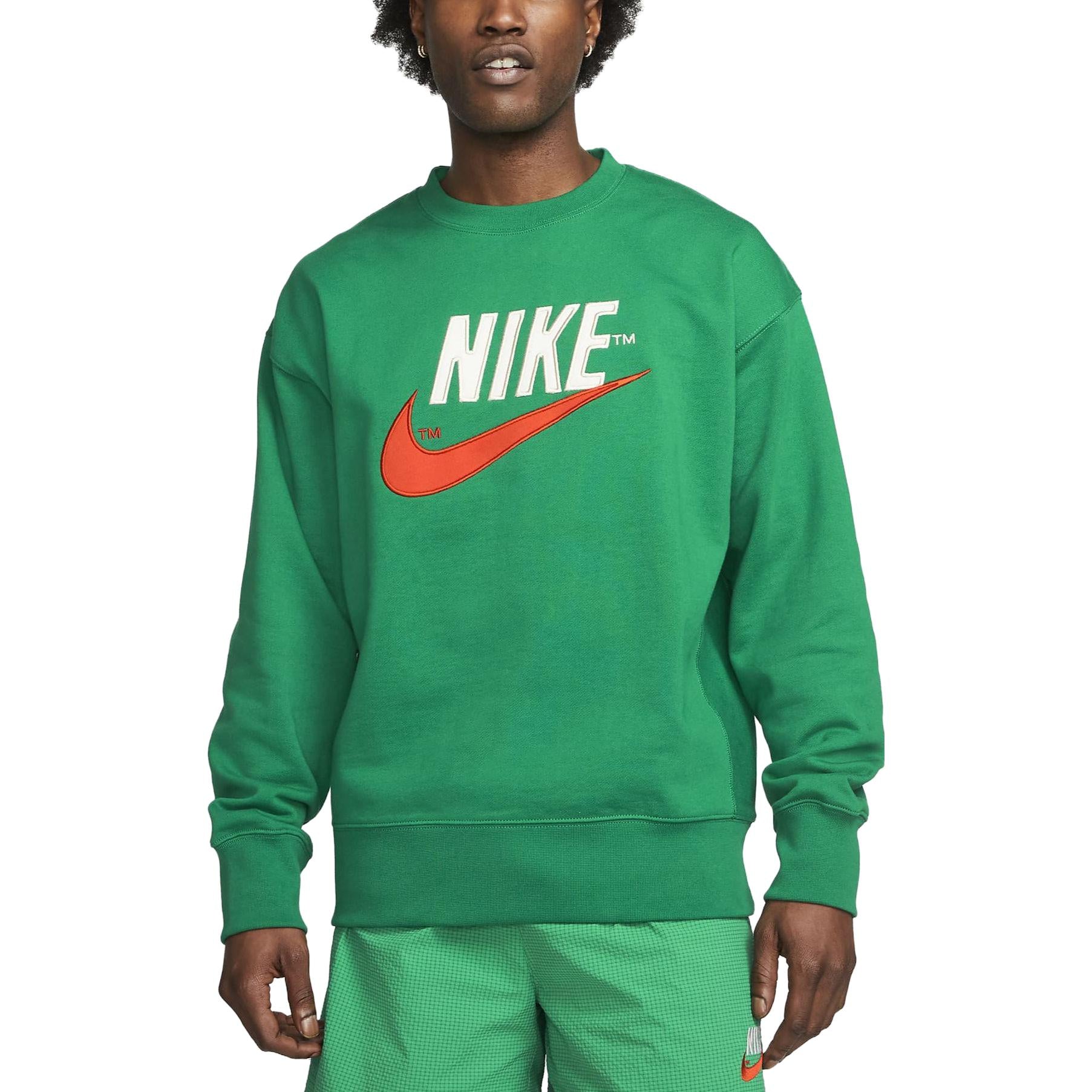 Рубашка Nike Sportswear French Terry Sweatshirt 'Malachite' DO8891-365, зеленый — фото 2