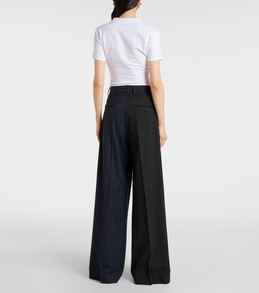 Широкие брюки из шерсти в тонкую полоску Vetements, цвет black/navy pinstripe — фото 3