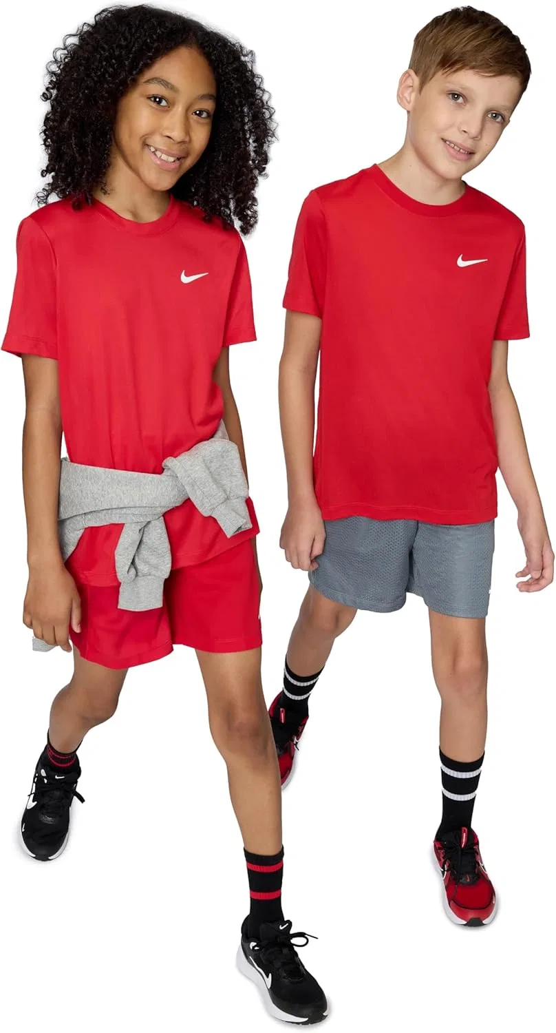 Футболка Nike Dri-FIT Legend, University Red