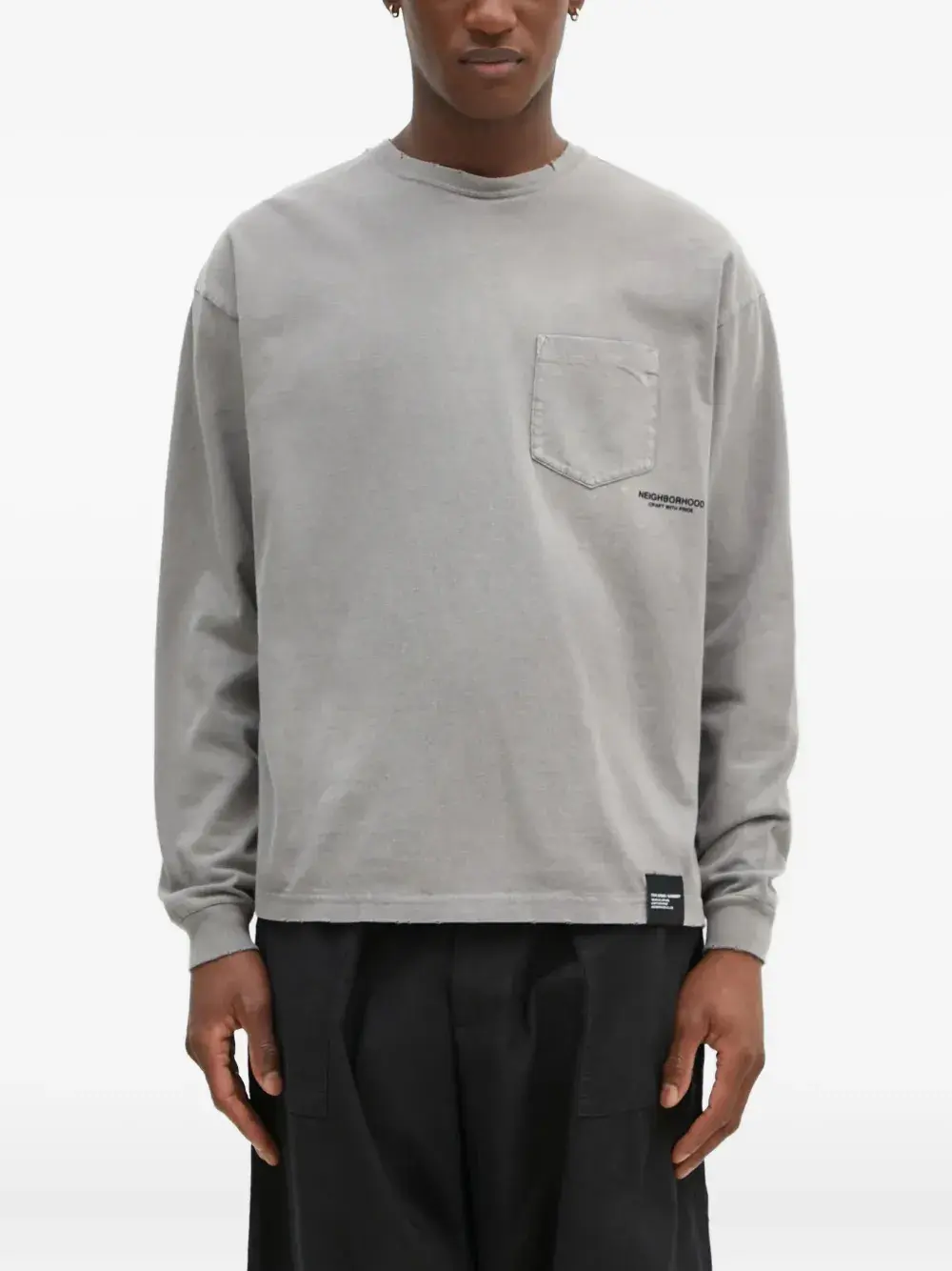 

Футболка с длинными рукавами и карманом Neighborhood, серый
