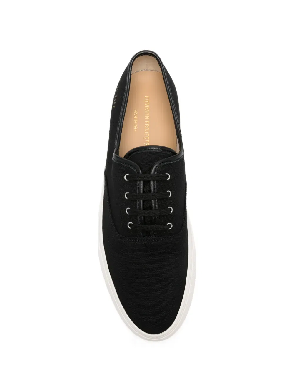 Кроссовки на шнуровке с четырьмя отверстиями Common Projects, черный — фото 4
