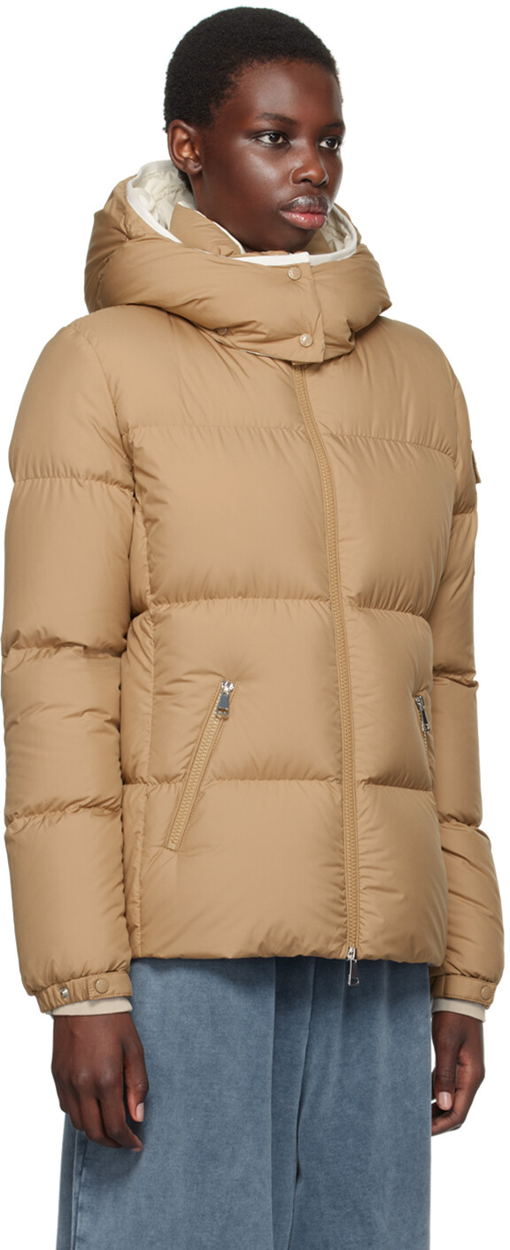 Короткий пуховик Fourmines светло-коричневого цвета Moncler — фото 2
