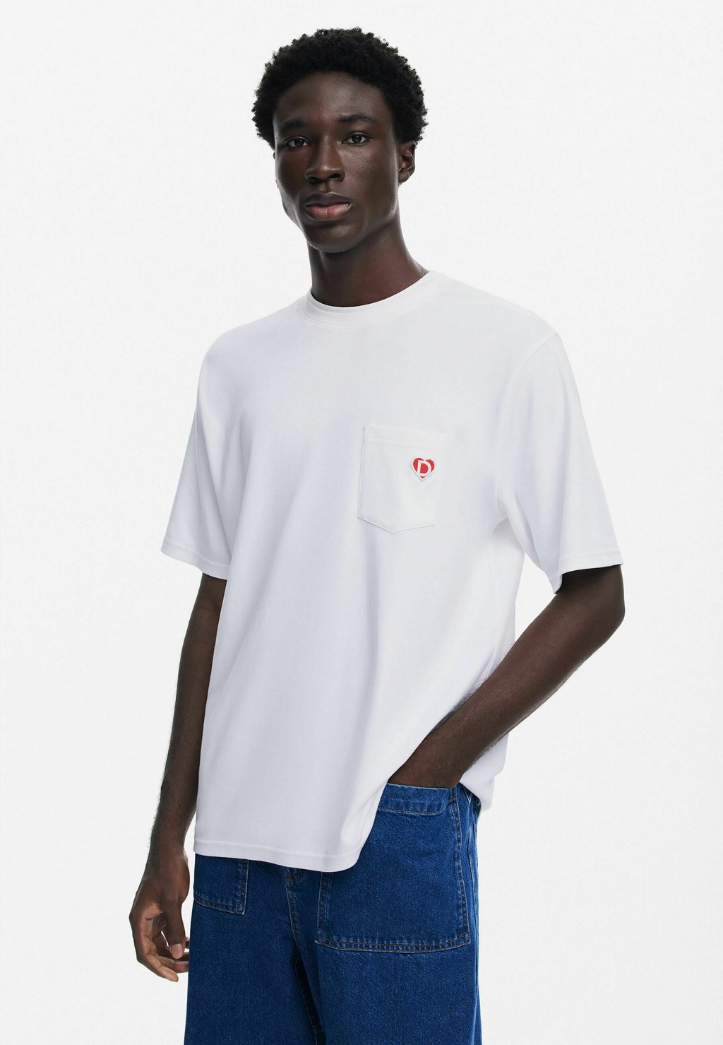 

Базовая футболка LOGO Desigual, белый