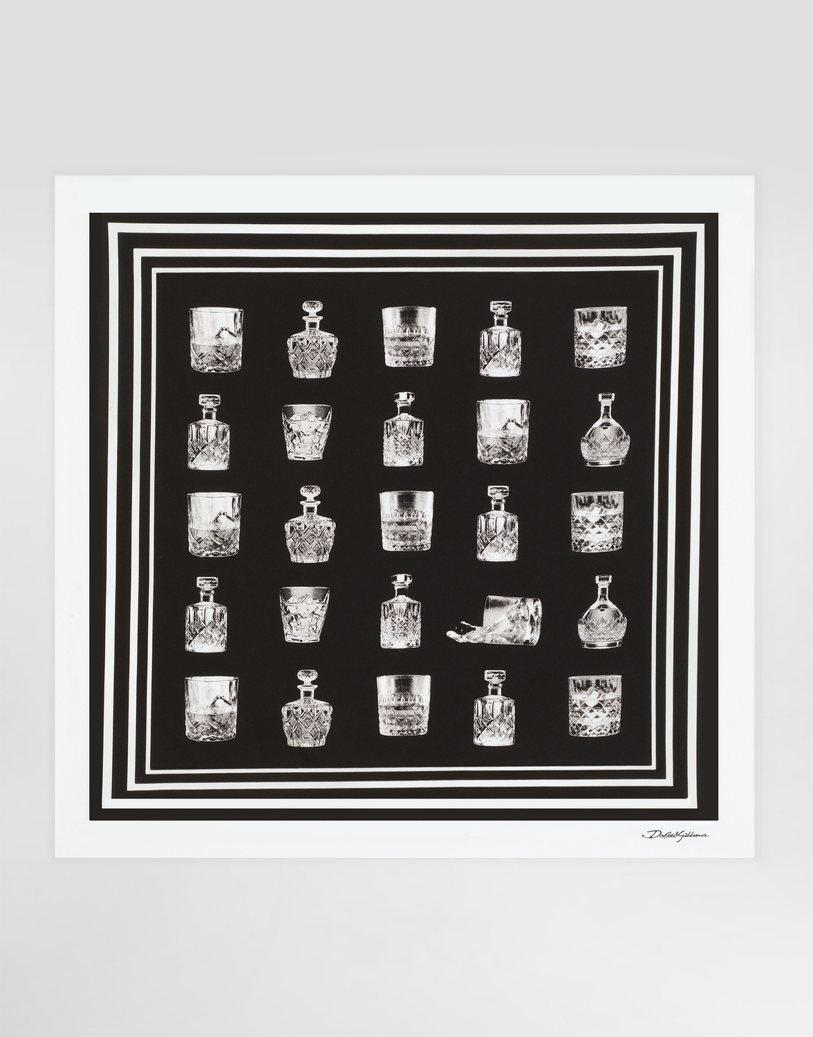 

Шелковый платок с принтом в виде алкоголя Dolce & Gabbana, принт