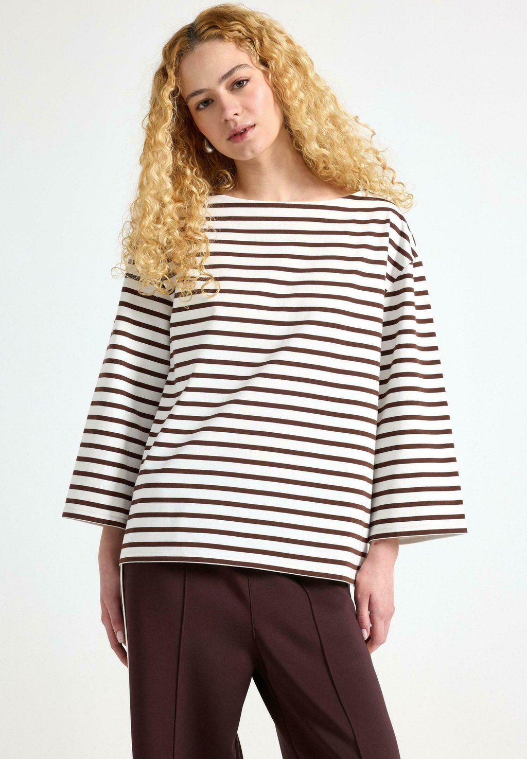 

Топ с длинными рукавами BOAT NECK Lindex, темно-коричневый