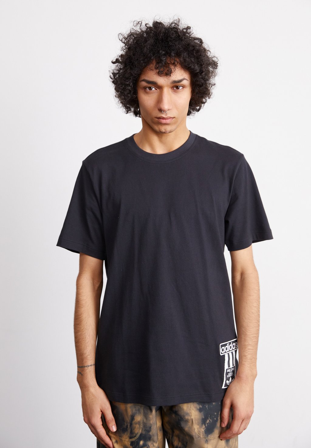 

Футболка с принтом ADIBREAK TEE adidas Originals, черный